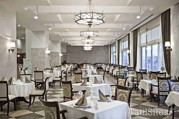 Starlight Convention Center Spa Hotel